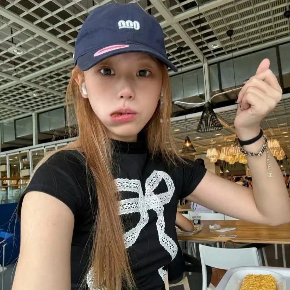 剩女小爱封面